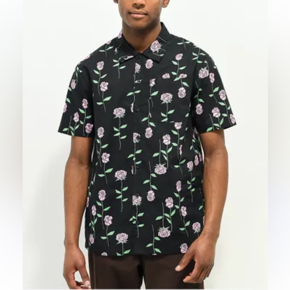 Empyre Rose Petals Black Short Sleeve Men’s Button Up Shirt - Medium